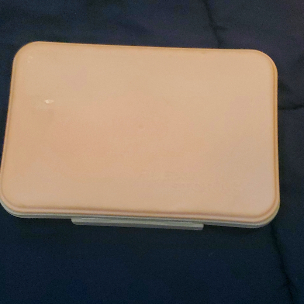 Flexible pencil case